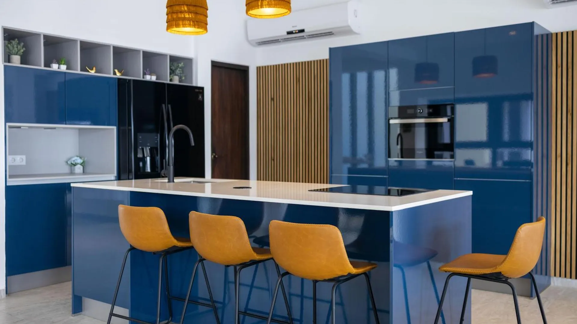 Handelskade Penthouse Willemstad Apartment